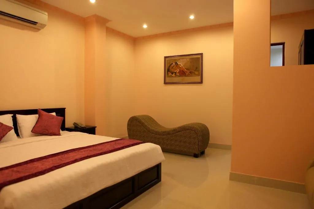 Linh Dan Hotel Thành Pho Ho Chí Minh 2*,