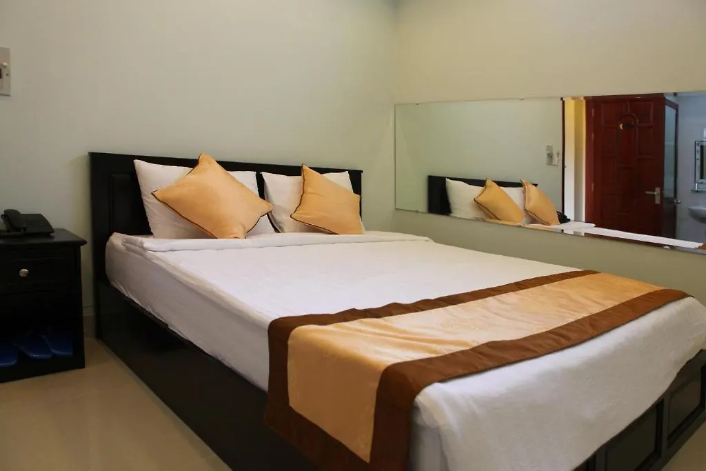 Linh Dan Hotel Thành Pho Ho Chí Minh