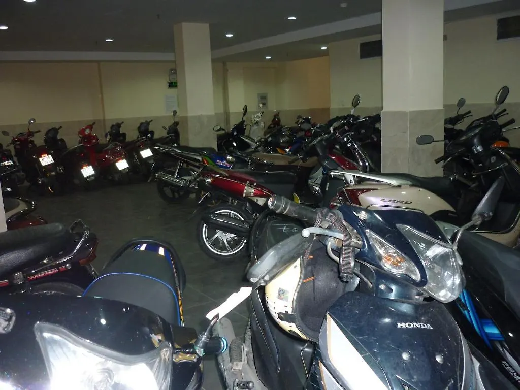 **  Linh Dan Hotel Ho Chi Minh City Vietnam